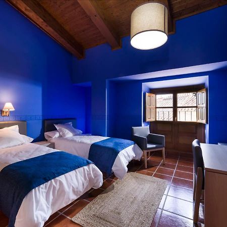 Гостевой дом La Casona De Montealegre Montealegre  Экстерьер фото