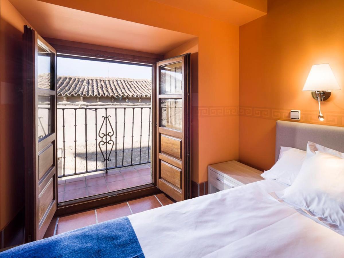 Гостевой дом La Casona De Montealegre Montealegre  Экстерьер фото