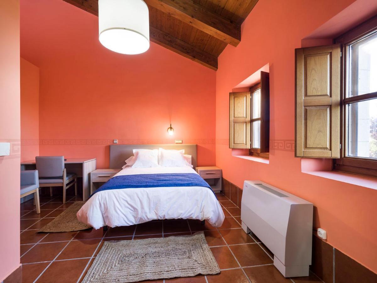 Гостевой дом La Casona De Montealegre Montealegre  Экстерьер фото