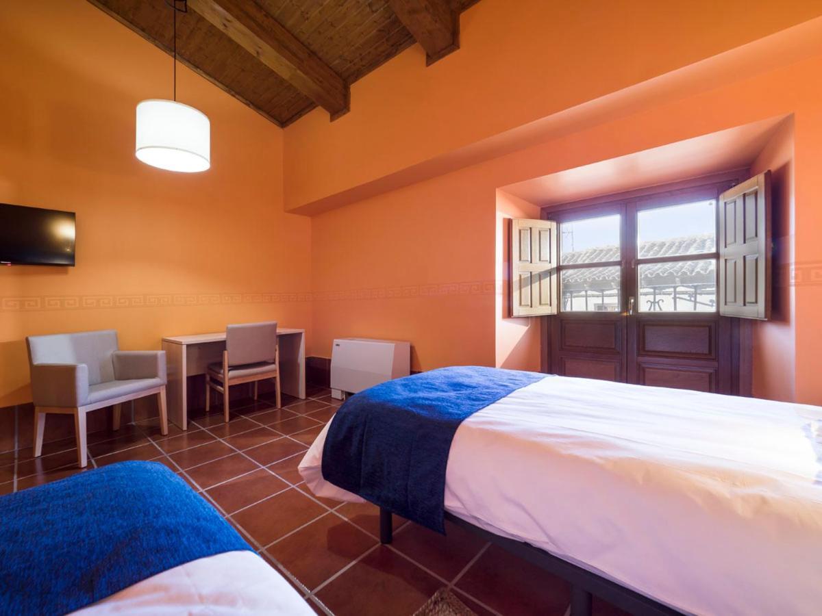 Гостевой дом La Casona De Montealegre Montealegre  Экстерьер фото